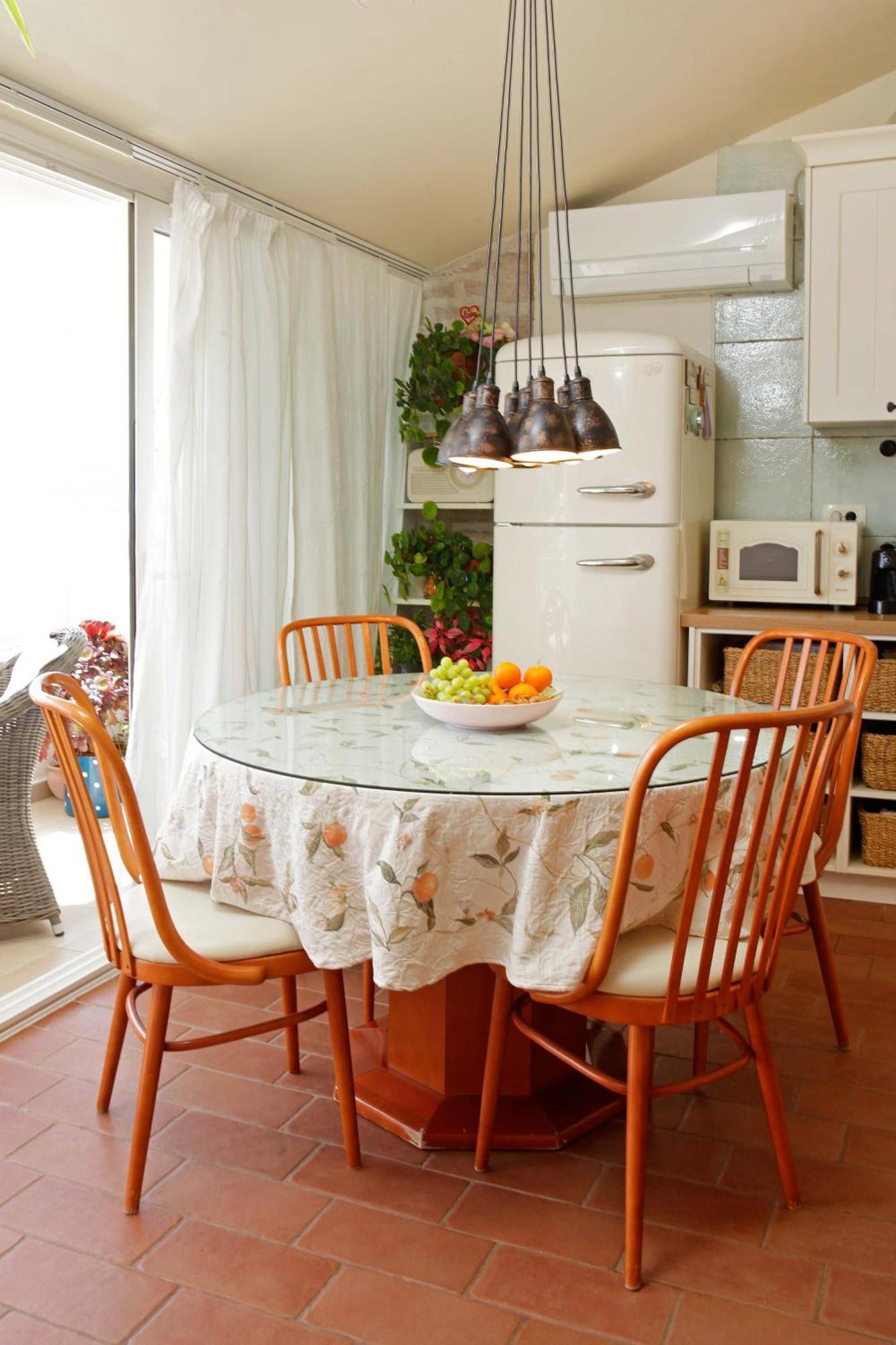 Amazing Waterfront Apartments Bol Bagian luar foto